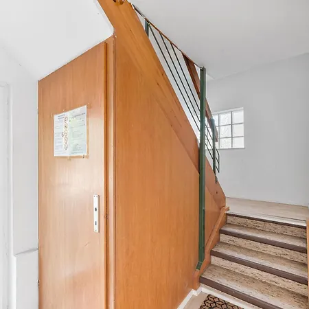 Guenstiges Haus Fuer Monteure In Parkplatz, Wifi, Smart Tv, Waschmaschine 別荘